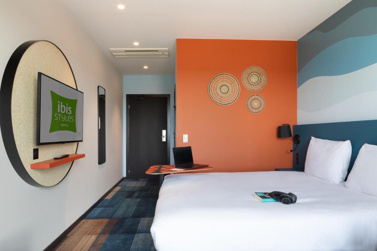 Ibis Styles Miramas Hotell Exteriör bild