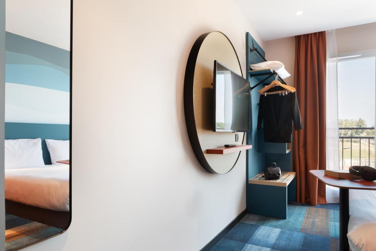Ibis Styles Miramas Hotell Exteriör bild