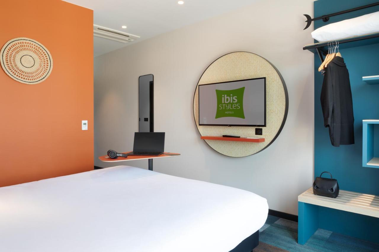 Ibis Styles Miramas Hotell Exteriör bild