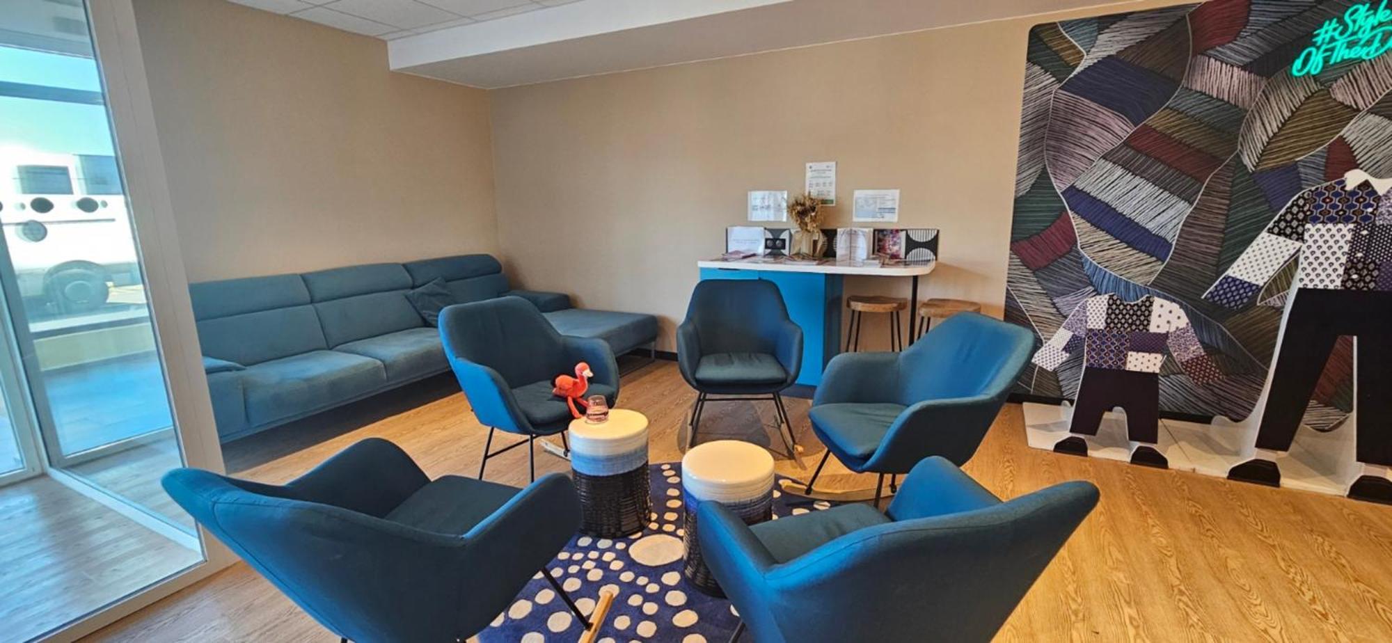 Ibis Styles Miramas Hotell Exteriör bild