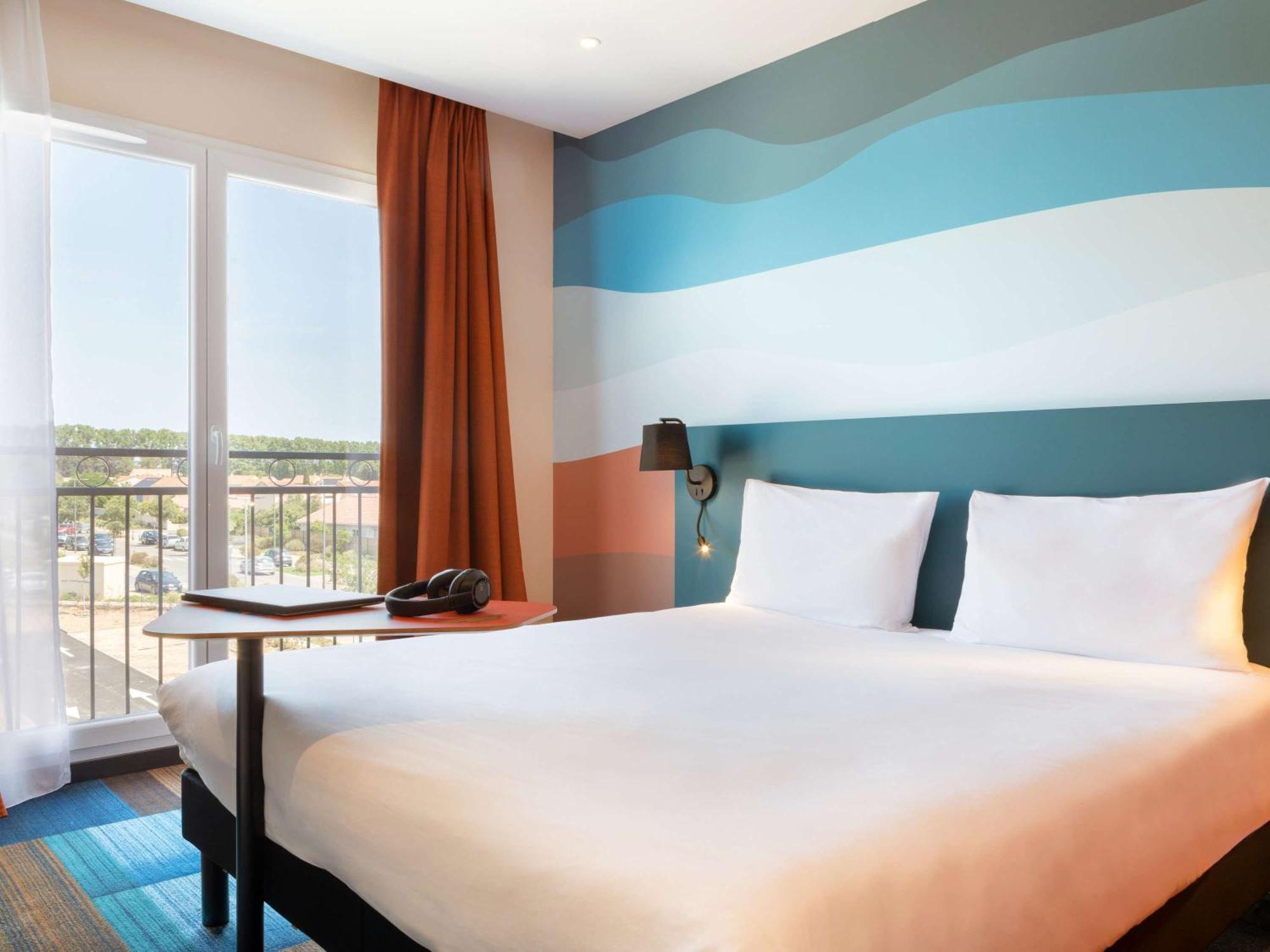 Ibis Styles Miramas Hotell Exteriör bild