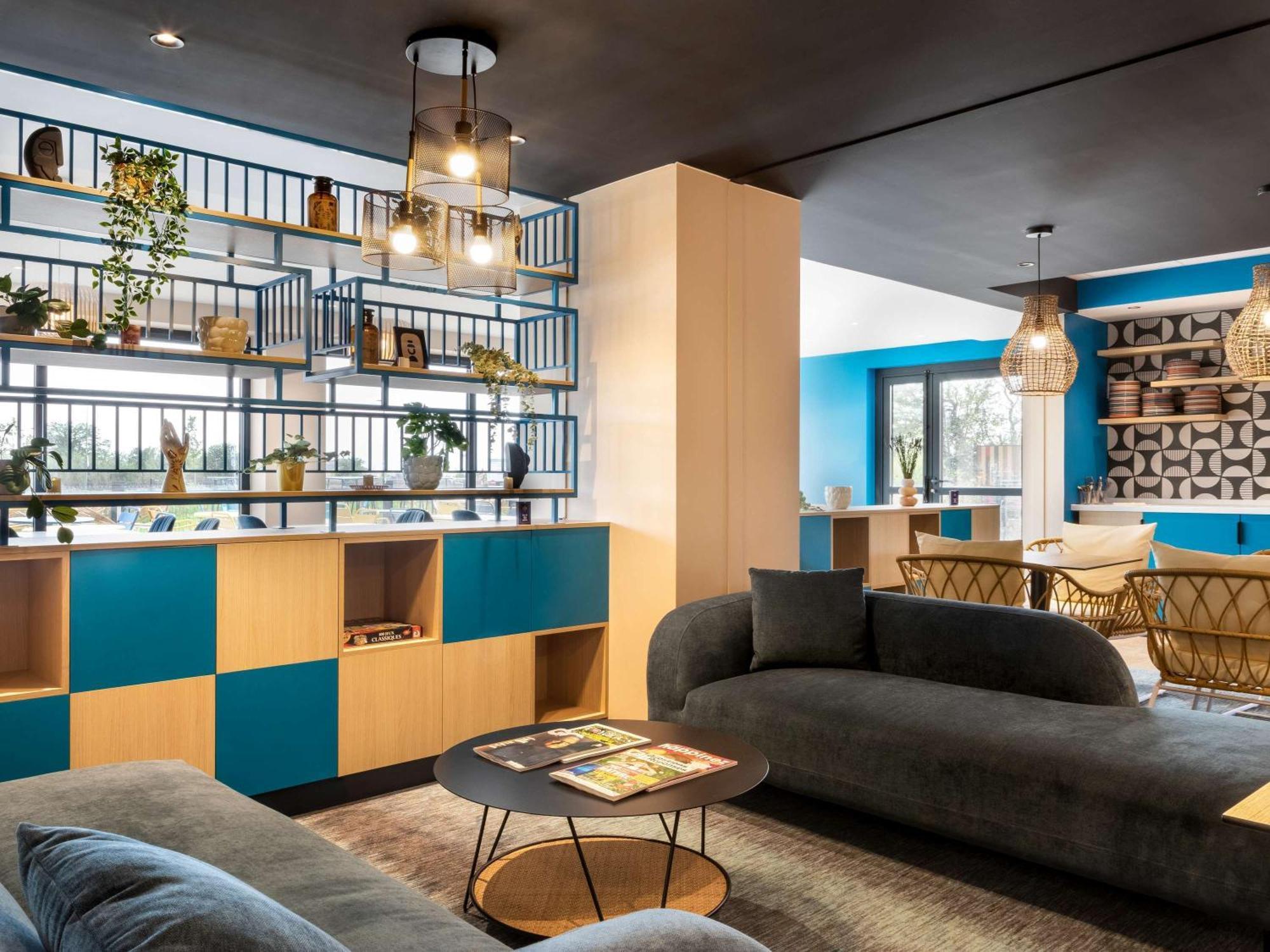 Ibis Styles Miramas Hotell Exteriör bild