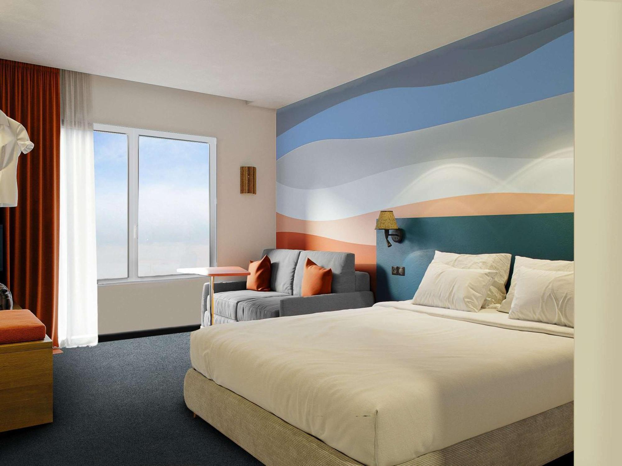 Ibis Styles Miramas Hotell Exteriör bild