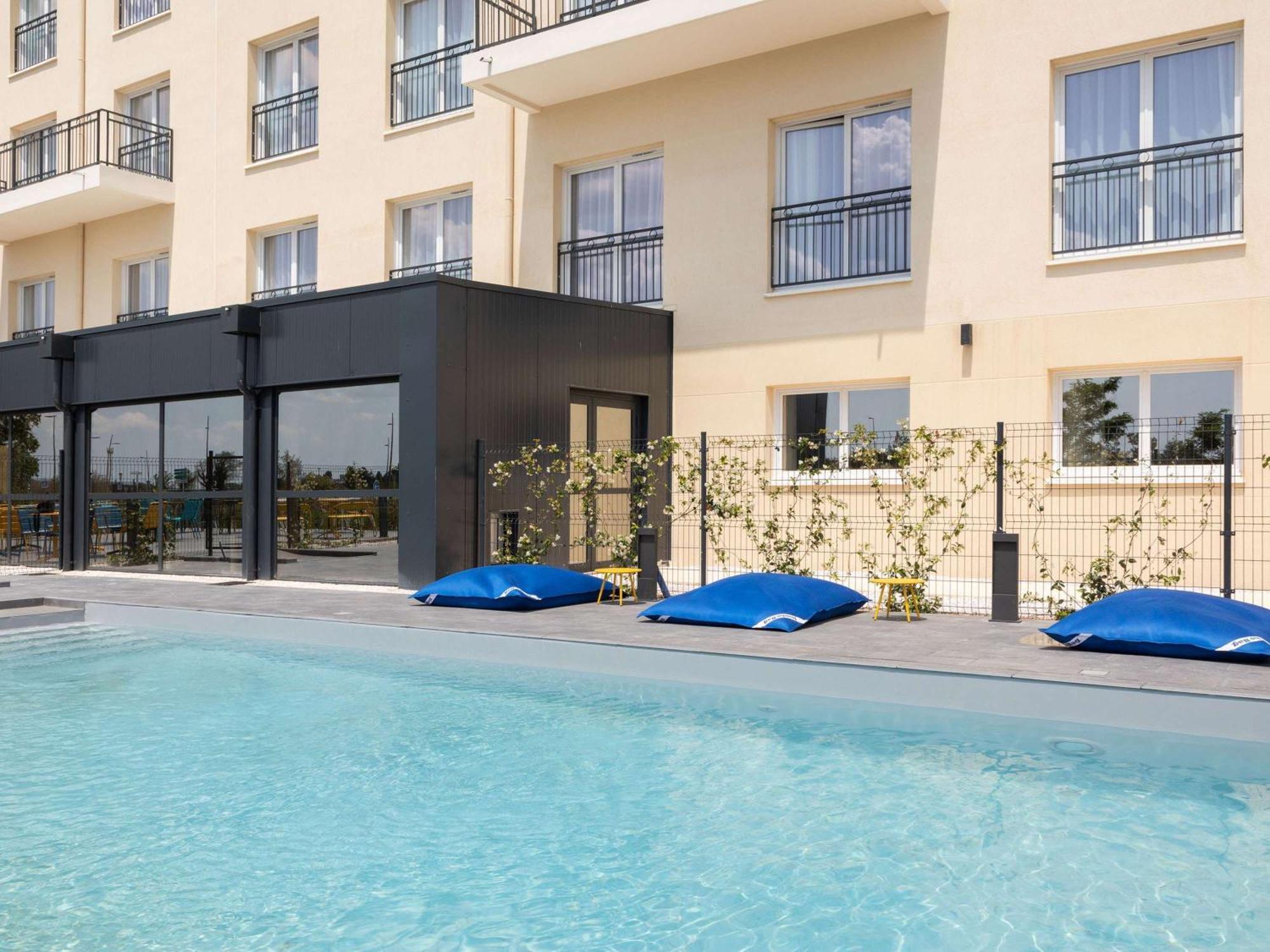 Ibis Styles Miramas Hotell Exteriör bild